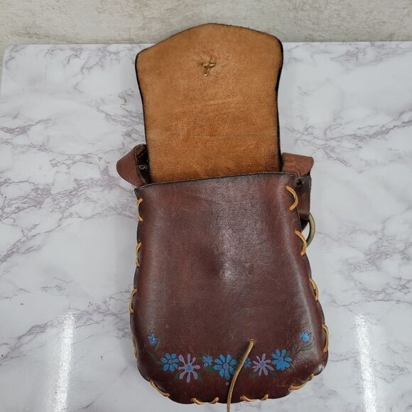 Vintage Hand Tooled & Painted Flowers Leather Hippie Woodstock Purse 70s - Picture 8 of 16